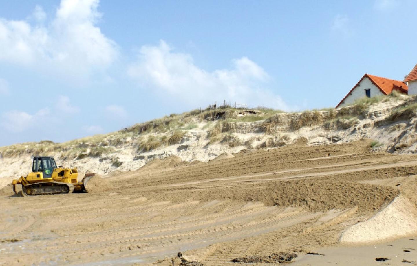 Ré-ensablage de la dune