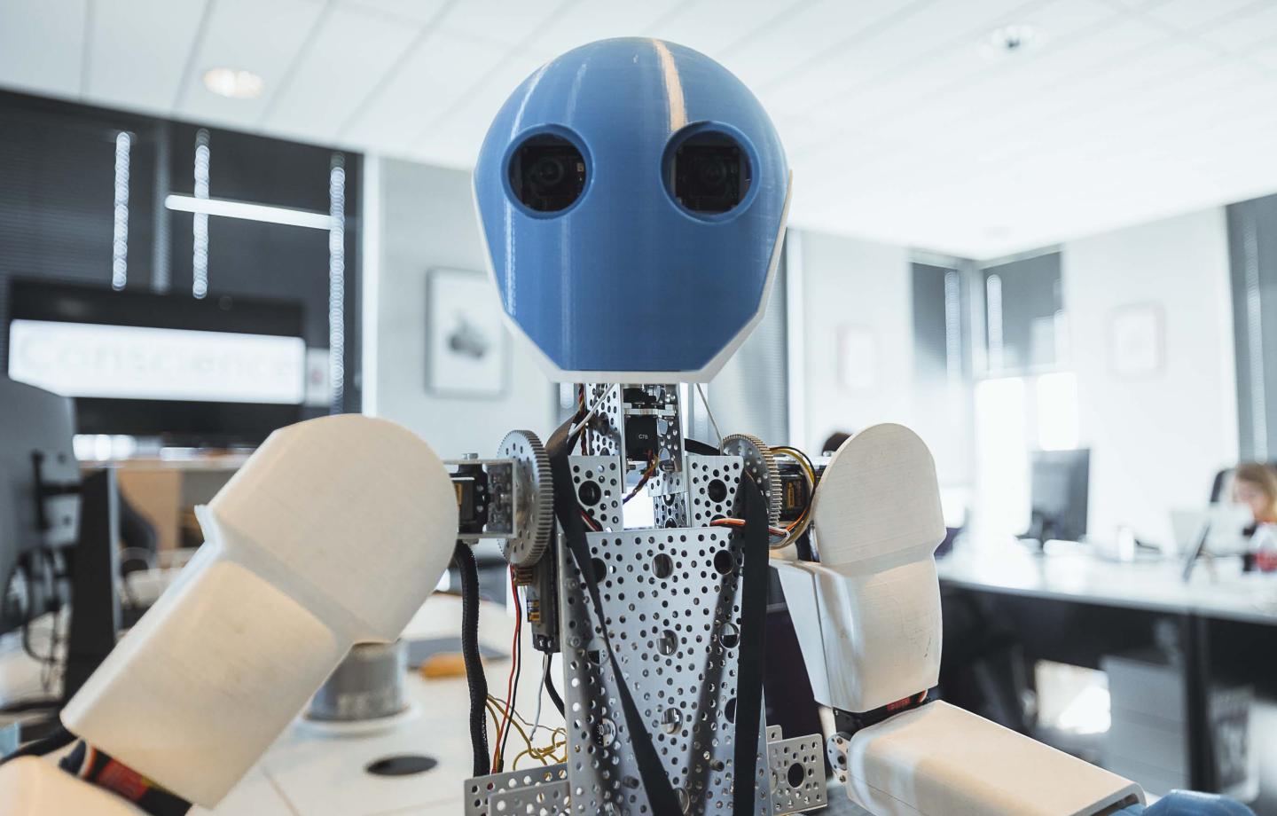 Conscience Robotics_Enki_Photo Pierre Galliot