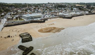 Plage d'Arromanches (c) Image in France